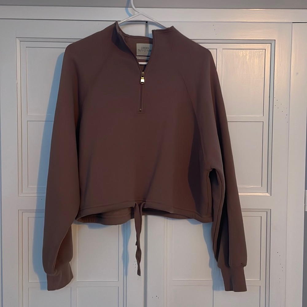 urban outfitters cropped long sleeve with zipper